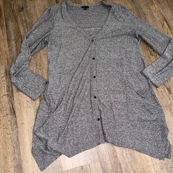 J. Jill • Wearever Button Front Long Cardigan - Picture 3 of 10